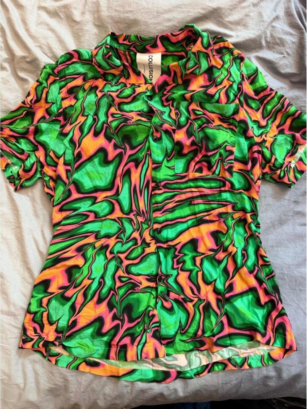 COLLUSION Unisex Psychedelic Swirl Neon Short Sleeve Button Down Shirt Small S